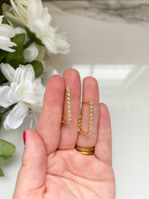 Load image into Gallery viewer, Diamond twist hoops
